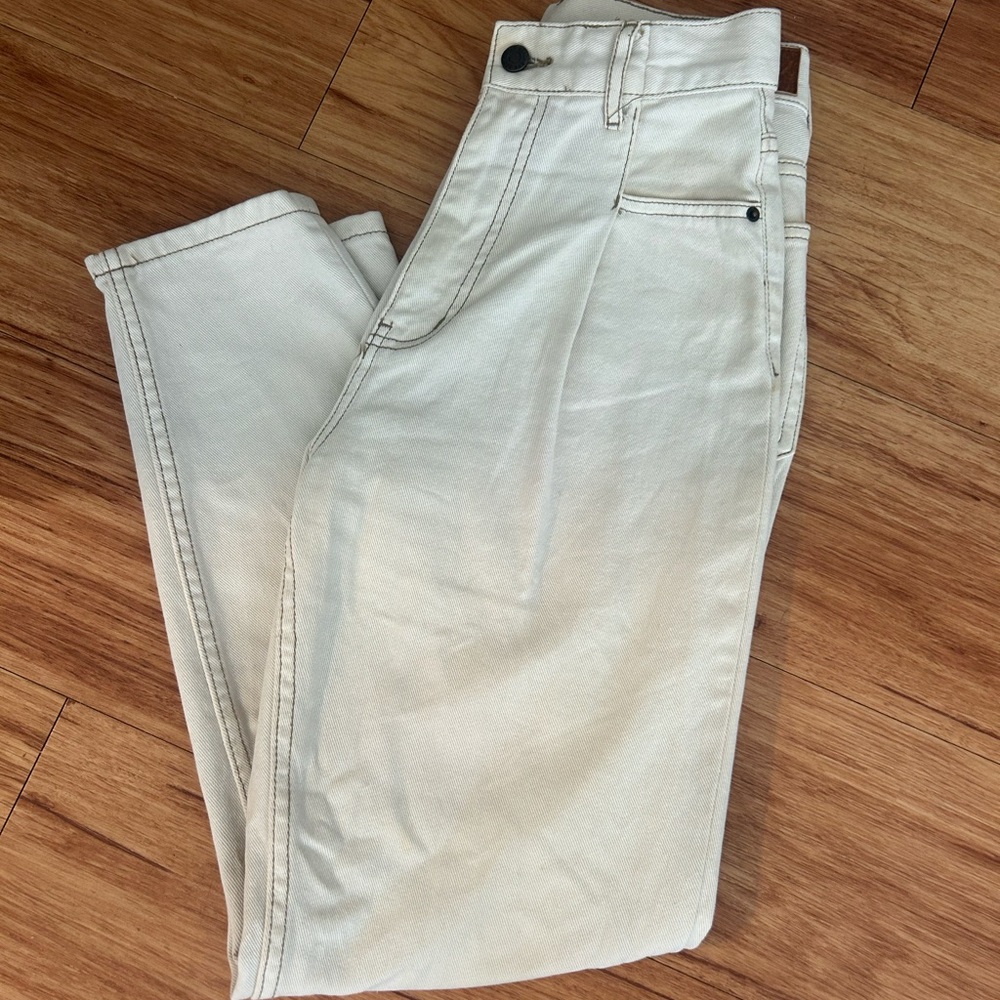 BDG Urban Outfitters Beige High-Rise Pants with Chocolate Brown Stitching